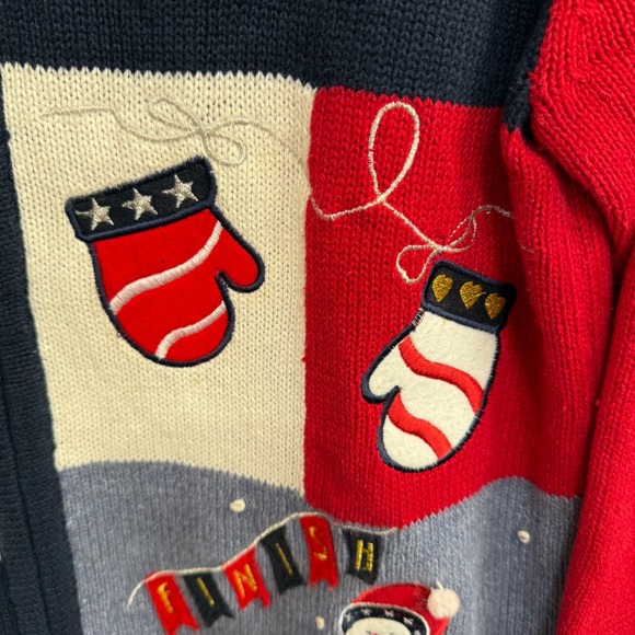 White Stag Embroidered Christmas Sweater Womens Large 12/14 Red Novelty Holiday - Picture 11 of 13